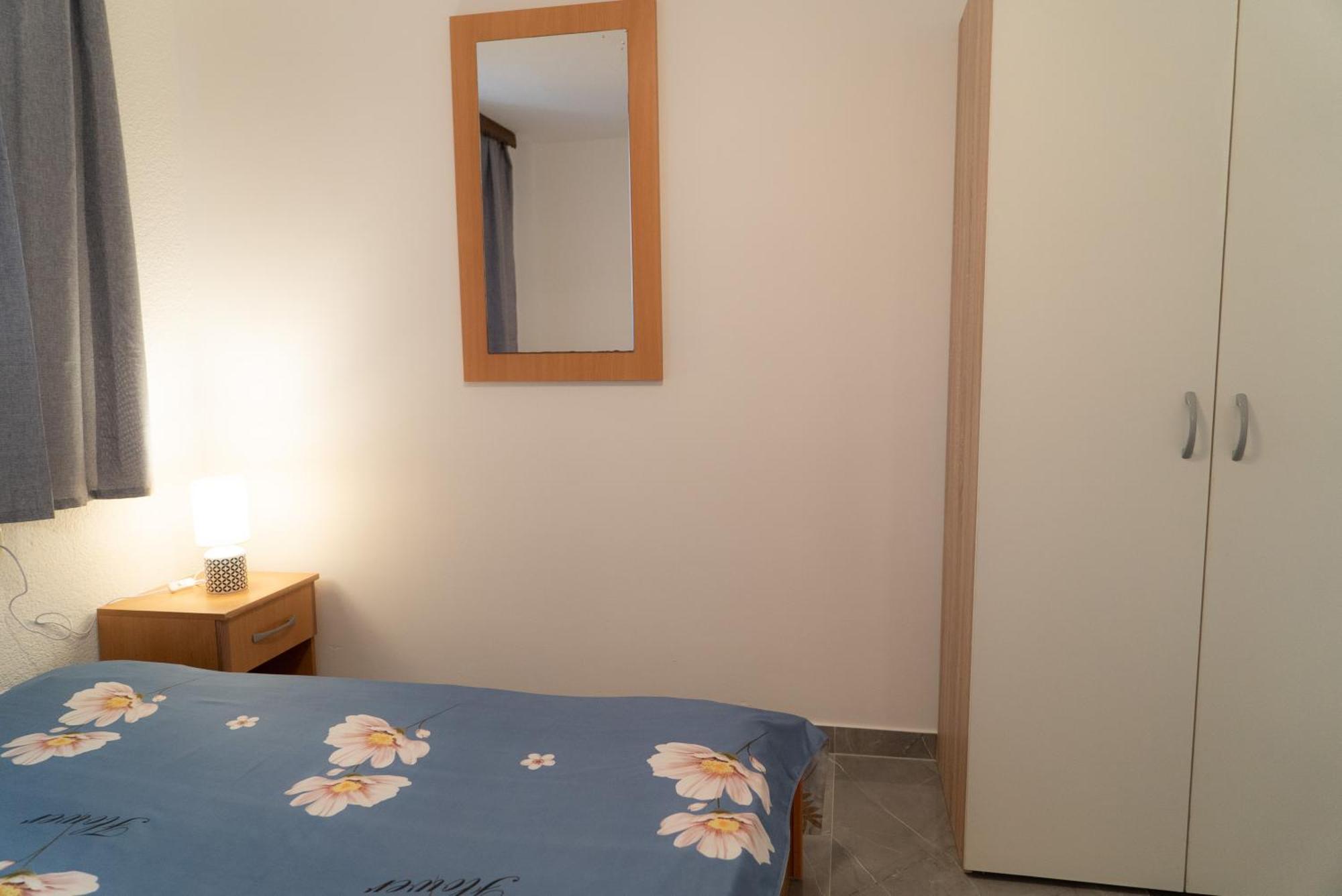 Apartments Zubcic Tisno Pokoj fotografie